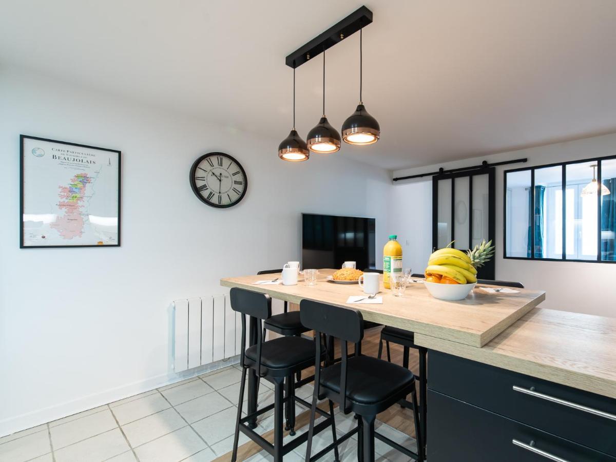 Cabana & Le Saint Amour - Centre-Ville Villefranche-sur-Saône Εξωτερικό φωτογραφία